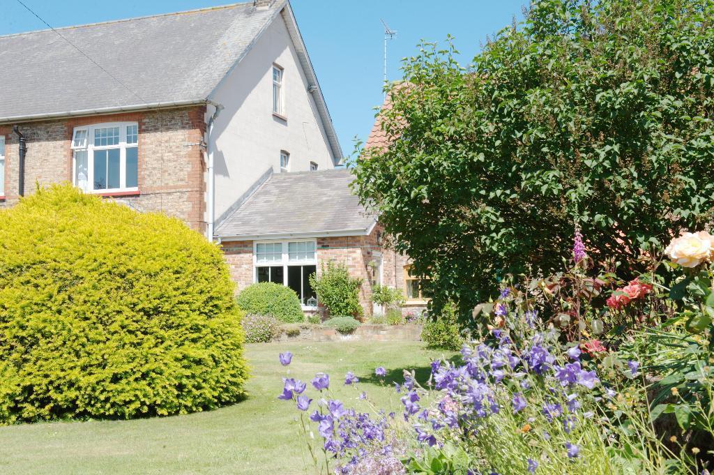 Bed and Breakfast The Beeches Wansford  Екстер'єр фото